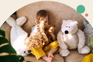 Как выбрать безопасную мягкую игрушку для младенца? Советы Mams Family