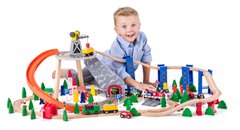 Деревянный поезд Woody с горкой и краном, игровой набор из 130 элементов 40*11,5*5,03, для детей от 2х лет 6337600 Mams family