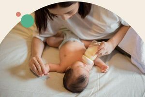Чому потрібно користуватися дитячою спецкосметикою при догляді за немовлям?